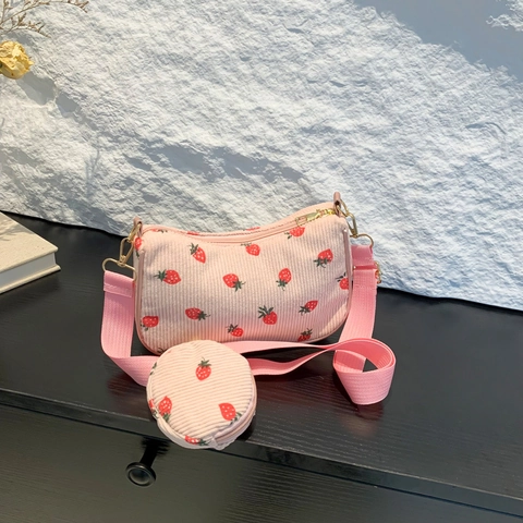 Juego de Bolso de Hombro de Pana con Estampado de Fresa para Mujer con Monedero Pequeño Bolso de Axila Bandolera Dulce Gran Capacidad Diario Viaje Compras