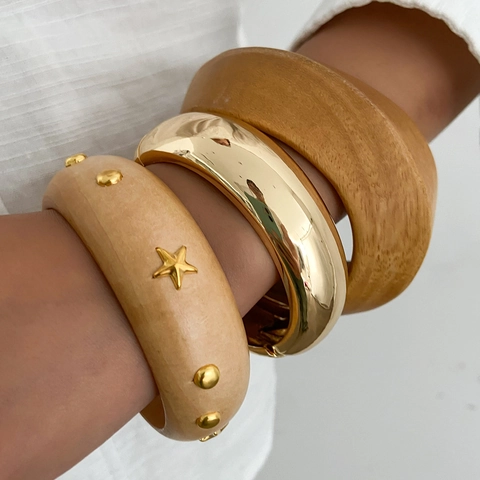 Bohemian Wood Resin Alloy Bangles For Women Retro Irregular Geometric Layered Bracelets With Star Rivet Detailing Ethnic Hand Jewelry