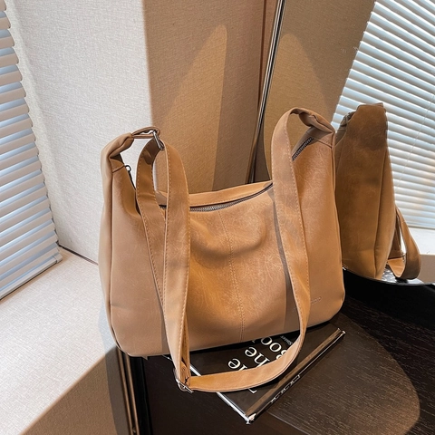 Damen Große Kapazität Matte PU Leder Schultertasche Vintage Minimalistische Tote Tasche Mode Umhängetasche Für Den Alltag