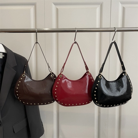 Borsa Hobo con Borchie Moda per Donna Borsa a Spalla Sotto l'Ascella in Pelle PU Trendy Borsa a Mezzaluna Vintage Daily