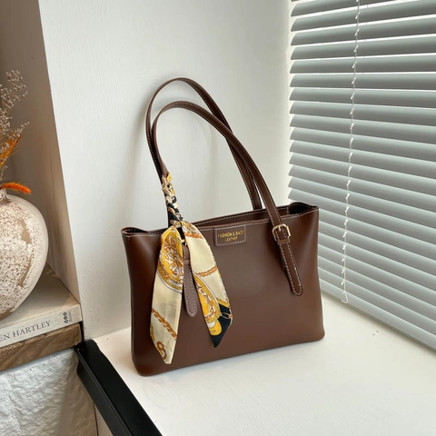 Bolso Tote de Cuero PU de Gran Capacidad para Mujer Con Pañuelo Decorativo Bolso de Hombro de Color Sólido Versátil