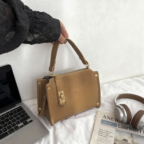 Borsa a Mano Quadrata in Pelle PU Retro per Donna Borsa a Tracolla Vintage con Borchie con Manico Superiore e Tracolla Regolabile