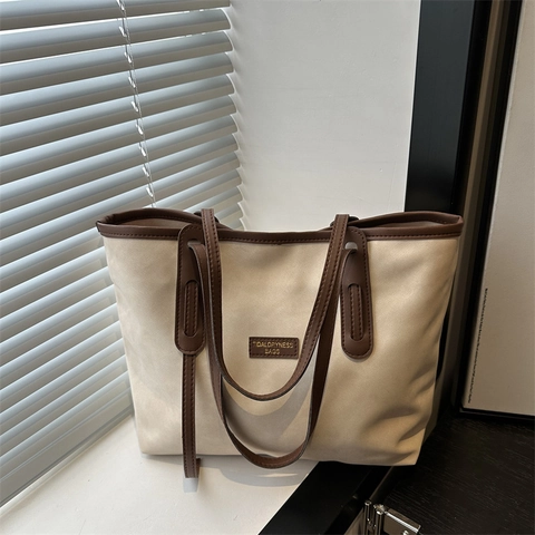 Dames Grote Capaciteit PU Leer Tote Bag Minimalistische Vintage Schoudertas Met Pluche Cloud Hanger Woon-werkverkeer Dagelijks Handtas