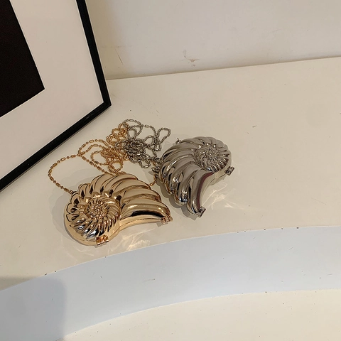 Nautilus Schelp Metalen Harde Schaal Crossbody Tas Voor Dames Mode Niche Ontwerp Avond Ketting Clutch Tas