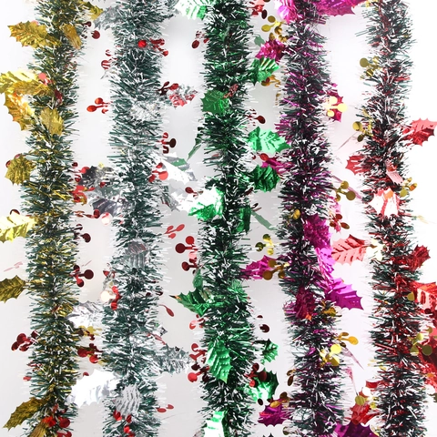 Christmas Tinsel Garland With Holly Leaves And Berries Decoration For Holiday Party DIY Atmosphere Hanging Tinsel Ornaments