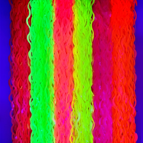 Tenda a Pioggia Fluorescente a Onde Reattiva UV Neon Sfondo per Feste PET Tinsel Tenda per Compleanno Matrimonio Decorazione