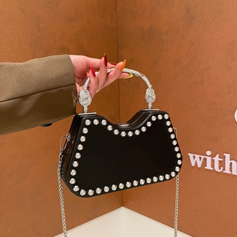 Women Fashion PU Leather Rivet Shoulder Bag With Silver Metal Handle And Chain Strap Retro Punk Handbag For Party Daily Use