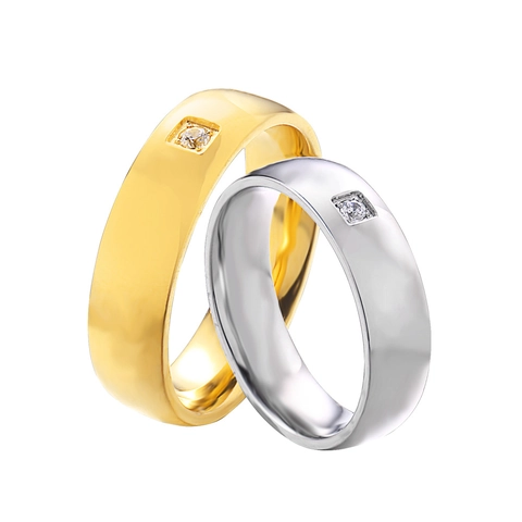 Bagues de Couple Minimalistes en Acier Titane pour Hommes Femmes Zircone Carrée Polie Or Argent Bijoux Cadeau de Mariage