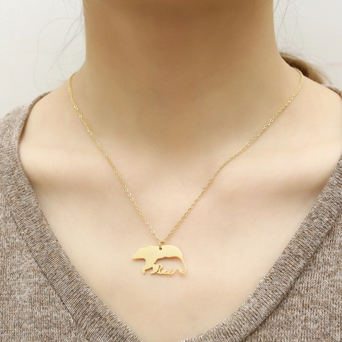 Collana con Ciondolo a Forma di Orso Madre e Figlio in Acciaio al Titanio Placcato Oro 18K Gioielli di Moda Donna