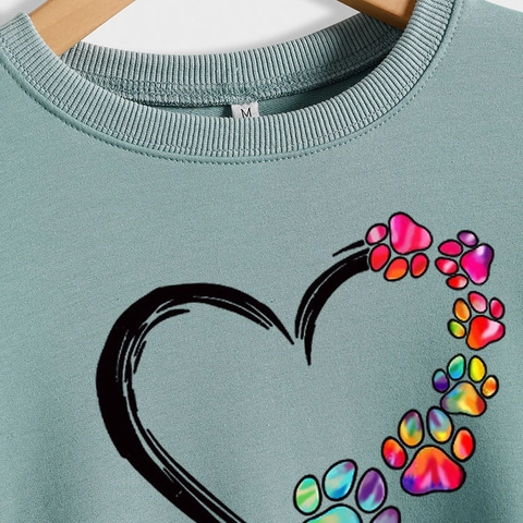 Women's Casual Long Sleeve Crew Neck Sweatshirt Heart Rainbow Paw Print Pullover Top Cotton Blend Streetwear Fashion