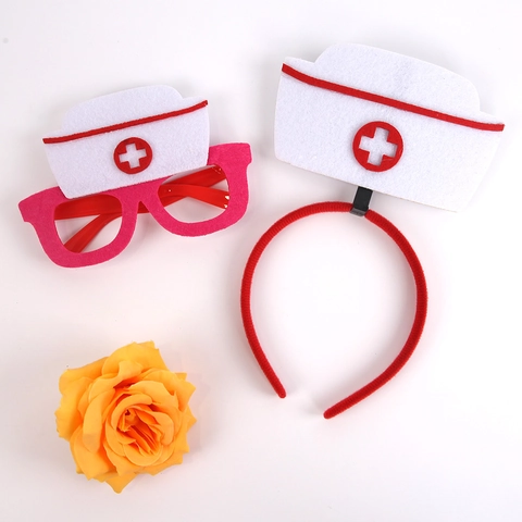 Cappello da Infermiera Occhiali Decorativi per Feste Fascia per Capelli Cerimonia di Laurea Cornice per Occhiali Divertente Oggetti di Scena in Feltro Plastica