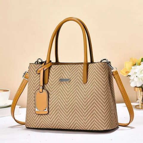 Damen PU Leder Handtasche Fischgrätenmuster Abnehmbarer Schultergurt Vielseitige Pendler Tote Bag Metall Tag Tasche