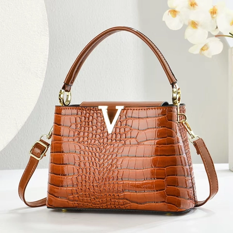 Sac À Main Élégant Pour Femmes Cuir PU Motif Crocodile Décoration Métal V Sac À Bandoulière Minimaliste