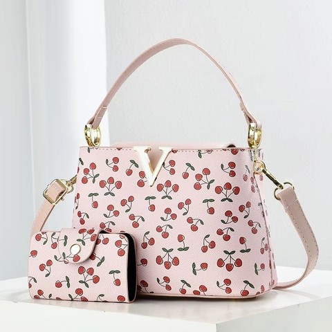 Borsa A Mano E Portafoglio Da Donna Stampa Ciliegia Pelle PU Borsa A Tracolla Con Decoro In Metallo V Dorato Chic Versatile