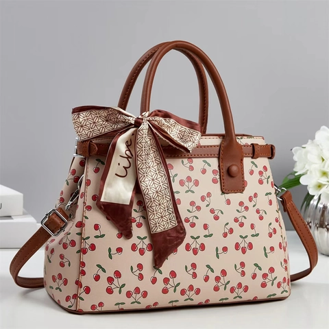 Borsa A Mano Tote Da Donna In Pelle PU Con Stampa Di Ciliegie E Sciarpa Decorativa Grande Borsa A Tracolla