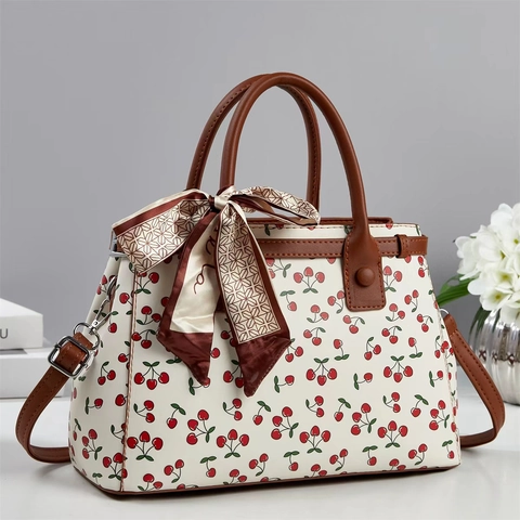 Borsa A Mano Tote Da Donna In Pelle PU Con Stampa Di Ciliegie E Sciarpa Decorativa Grande Borsa A Tracolla