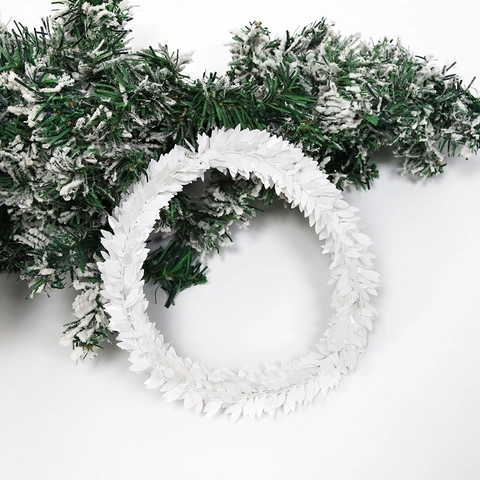 White Artificial Leaf Heart Garland Handcrafted Woven Christmas Hanging Decoration For Wedding Party Home Wall Decor