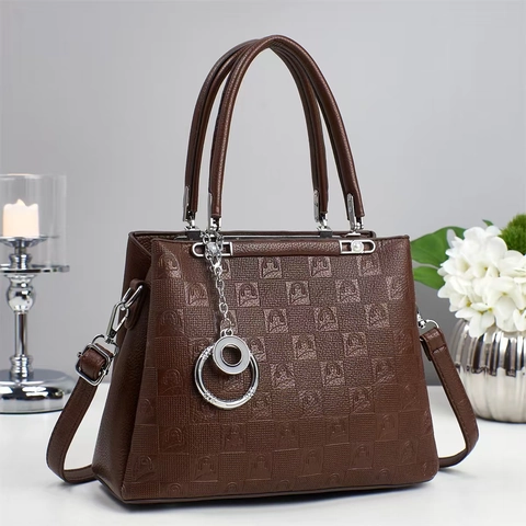 Sac À Main Femme En Cuir PU Gaufré Sac Bandoulière Structuré Avec Breloque Anneau Argenté Bandoulière Amovible