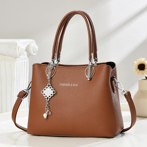 Bolso De Mano Para Mujer Cuero PU Patrón Lychee Bolso De Hombro Cruzado Con Colgante De Perla Artificial Metal Herrajes Plateados Elegante