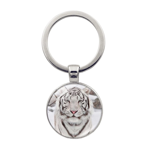 Witte Tijger Sleutelhanger Met Glazen Cabochon Zinklegering Metalen Hanger Voor Auto Tas Decor Dier Portret Retro Stijl