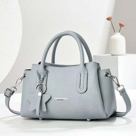 Sac à Main pour Femme en Cuir PU à Motif Litchi Avec Charme Étoile Impression de Lettres Bandoulière Réglable Quotidien