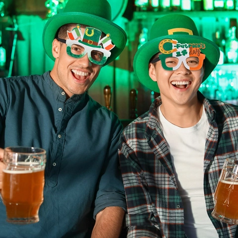 St. Patrick's Day Neuheit Brille Irisch Kleeblatt Party Mitbringsel Kunststoff Filz Kostüm Requisiten Für Festival Feier Dekor
