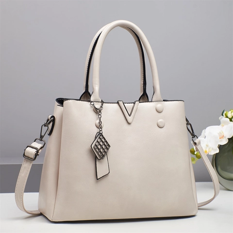 Bolso De Mano De Cuero PU Vintage Para Mujer Gran Capacidad Bolso Al Hombro Cruzado Con Decoración De Metal En V Y Colgante