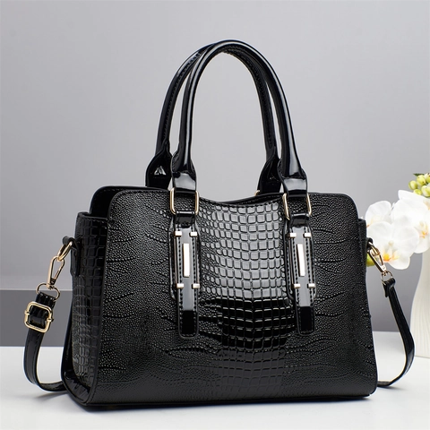 Luxury Crocodile Embossed PU Leather Handbag Women Elegant Large Capacity Shoulder Bag With Detachable Strap Fashion Tote