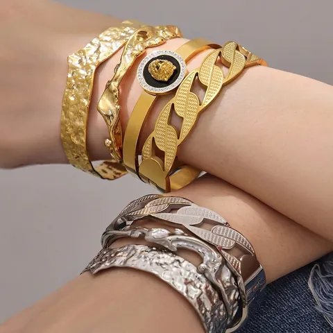 Lion Head Stainless Steel Bracelet With Zircon Inlay Irregular Molten Hammered Texture Stackable Bangles Fashion Jewelry Luxury Style
