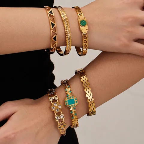 Bracciale Rigido In Acciaio Inossidabile Per Donna Impermeabile Ipoallergenico Chic Geometrico Trifoglio Zircone Conchiglia Smalto Gioielli