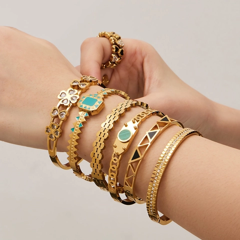 Bracciale Rigido In Acciaio Inossidabile Per Donna Impermeabile Ipoallergenico Chic Geometrico Trifoglio Zircone Conchiglia Smalto Gioielli