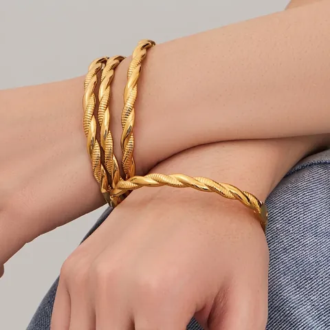 Bracciale Rigido A Corda Intrecciata Placcato Oro 18k Acciaio Inossidabile 316L Cerniera Minimalista Stile INS Impermeabile Donna