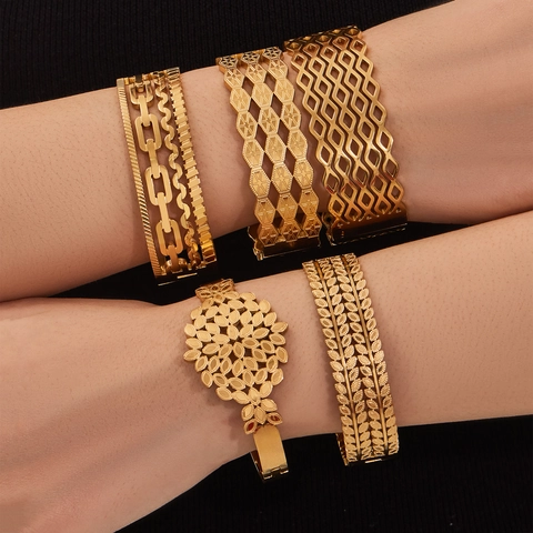Brazalete De Acero Inoxidable Calado Para Mujer Patrón Geométrico Joyería Impermeable Hipoalergénica De Moda