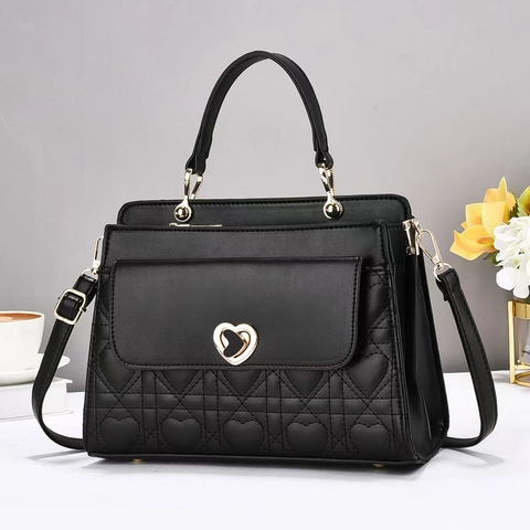 Borsa A Mano Da Donna In Pelle PU Trapuntata A Cuore Elegante Borsa A Tracolla Con Chiusura A Cuore Moda Versatile