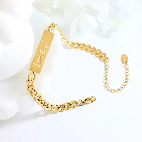 Pulsera Placa Rectangular Smile Titanio Acero Inoxidable Chapado Oro 18K Cadena Cubana Joyería Hip Hop Mujeres