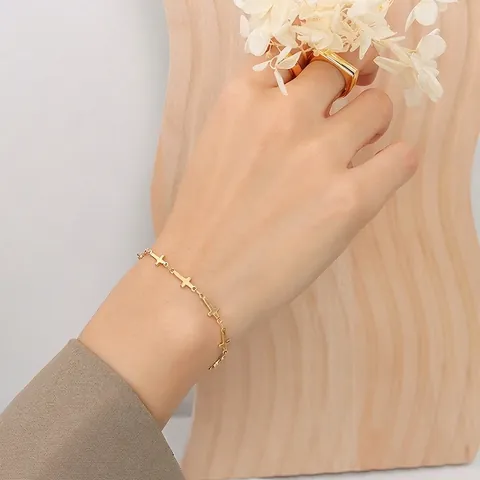 Bracciale A Catena Con Croce Minimalista Placcato Oro 18 Carati Acciaio Al Titanio Design Geometrico Gioielli Per Donne