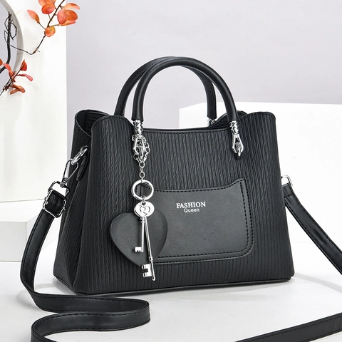 Women Fashion PU Leather Handbag Embossed Wave Pattern Large Capacity Shoulder Bag Elegant Heart Key Charm Daily Tote Purse