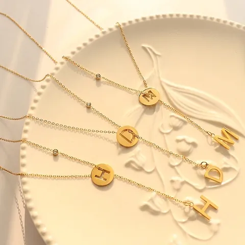 Y-Ketting Lariat 18K Verguld Titaniumstaal Holle Beginletter M H D Hanger Ronde Bedel Zirkonia Voor Dames