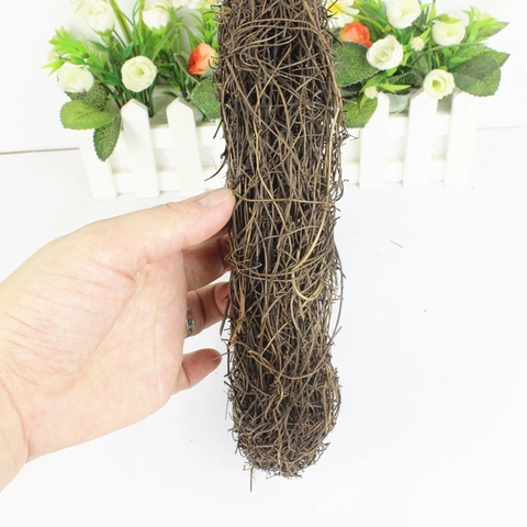 Hölzernes Natürliches Braunes Rebenkranzgestell Handgefertigter Rattanring Für Weihnachts-DIY-Basteln Hochzeitsfeier Hauswanddekoration