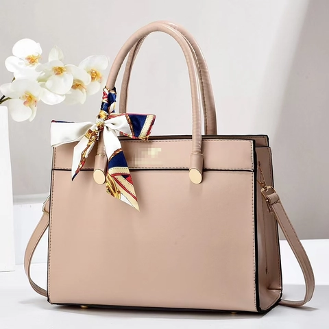 Borsa A Mano Da Donna In Pelle PU Con Decorazione Sciarpa Di Raso Grande Capacità Borsa A Tracolla Minimalista Versatile