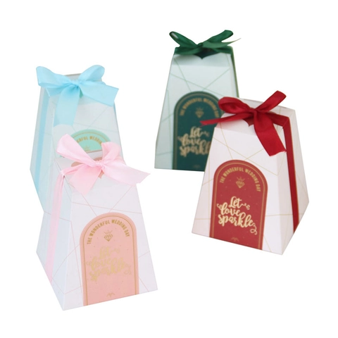 European Creative Wedding Candy Box Trapezoidal Bowknot Gift Box For Party Favors Bronzing Letter Decor Candy Packaging