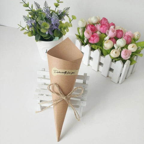 Cajas Retro de Papel Kraft Para Envolver Ramos Con Etiquetas de Cuerda de Yute Para Embalaje de Regalos de Boda y Fiesta
