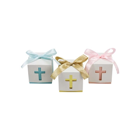 Scatole Bomboniere Croce Traforata Cartoncino Bianco Scatole Regalo Per Caramelle Con Nastro Di Raso Per Matrimonio Battesimo