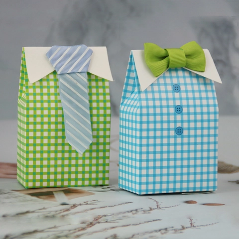 Kreative Hemdform Hartpapier Süßigkeitenbehälter Karo Geschenkverpackung Mit Stoff Krawatte Fliege Für Hochzeit Feier