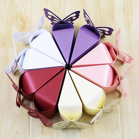 European Laser Cut Butterfly Wedding Candy Gift Box Artificial Pearl Paper Triangle Cake Shape Party Favor Box