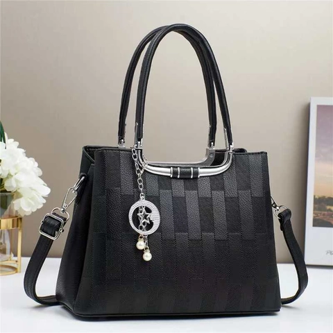 Bolso de Mano para Mujer de Cuero PU de Gran Capacidad con Relieve de Cuadrícula Bolso Bandolera con Colgante de Estrella Luna Perla Artificial y Correa Ajustable