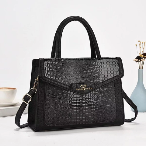 Borsa a Spalla da Donna con Motivo a Coccodrillo Grande Capacità Borsa a Mano in PU Pelle Cuore Metallo Fibbia per Ufficio