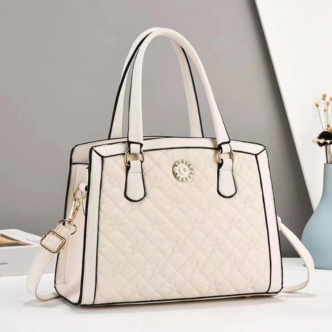 Borsa a Mano da Donna in Pelle PU Trapuntata Ricamata a Stella Accessori Dorati Borsa a Tracolla Tote Pendolare Moda Quotidiana