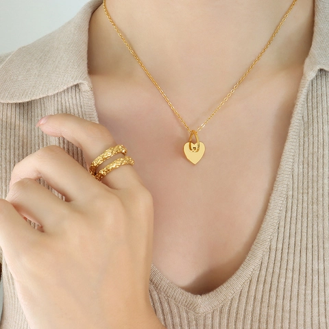Heart Pendant Necklace Titanium Steel 18K Gold Plated Interlocking Double Hearts Minimalist Jewelry For Women