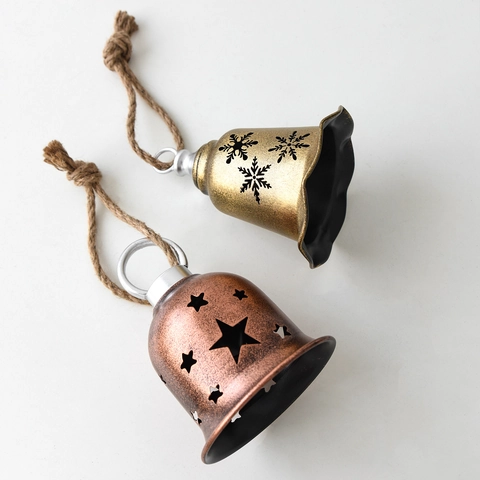 Christmas Iron Hanging Bells Metal Snowflake Star Hollow Ornament Retro Vintage Xmas Tree Home Holiday Decoration